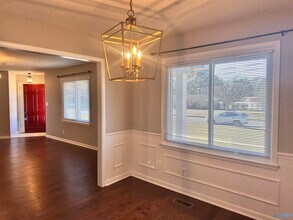 10302 Picadilly Ln SW in Huntsville, AL - Building Photo - Building Photo