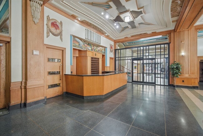 400 Walnut St in Des Moines, IA - Building Photo - Building Photo