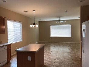 11713 W Lincoln St in Avondale, AZ - Building Photo - Building Photo