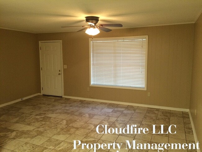 218 James Cir, Unit 218 in Oxford, MS - Building Photo - Building Photo