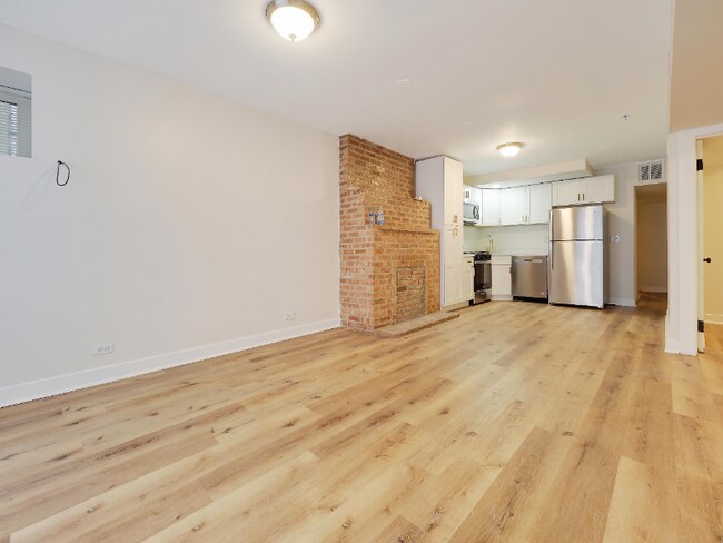 1726 N Sedgwick St in Chicago, IL - Building Photo - Building Photo