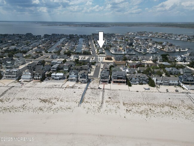 property at 300 Bay Ln