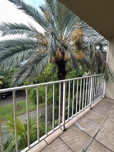 1805 Sans Souci Blvd, Unit 513 in North Miami, FL - Building Photo - Building Photo