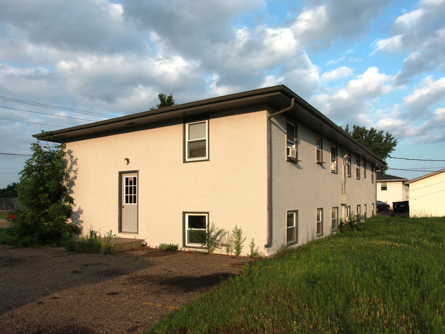 2607 Bunker Lake Blvd NW in Andover, MN - Building Photo - Building Photo