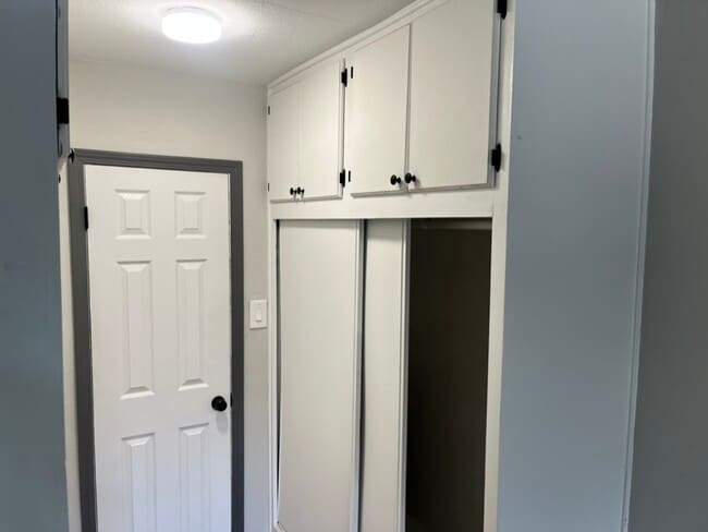 5390 34th St in Riverside, CA - Foto de edificio - Building Photo