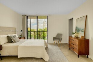 8500 SW 133rd Avenue Rd in Miami, FL - Building Photo