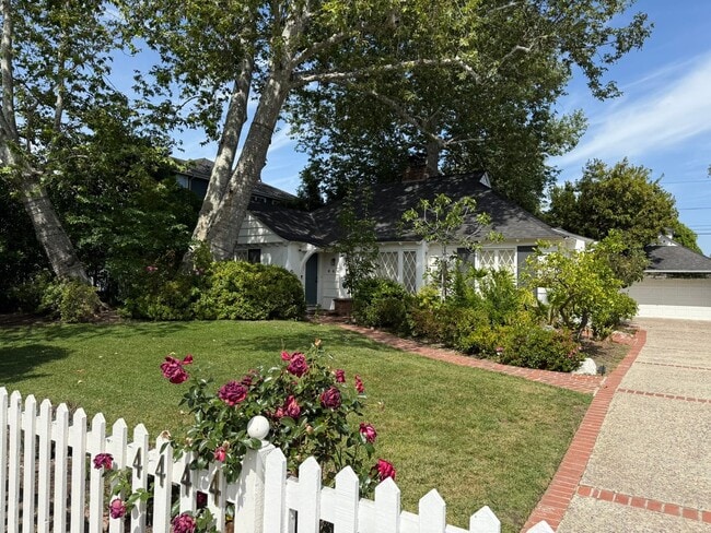 property at 4444 Radford Ave