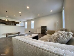 746 Master St-Unit -Unit 1 in Philadelphia, PA - Building Photo - Building Photo