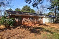 1685 Pheasant Dr photo'