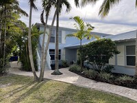 924 Coquina Ln in Vero Beach, FL - Foto de edificio - Building Photo