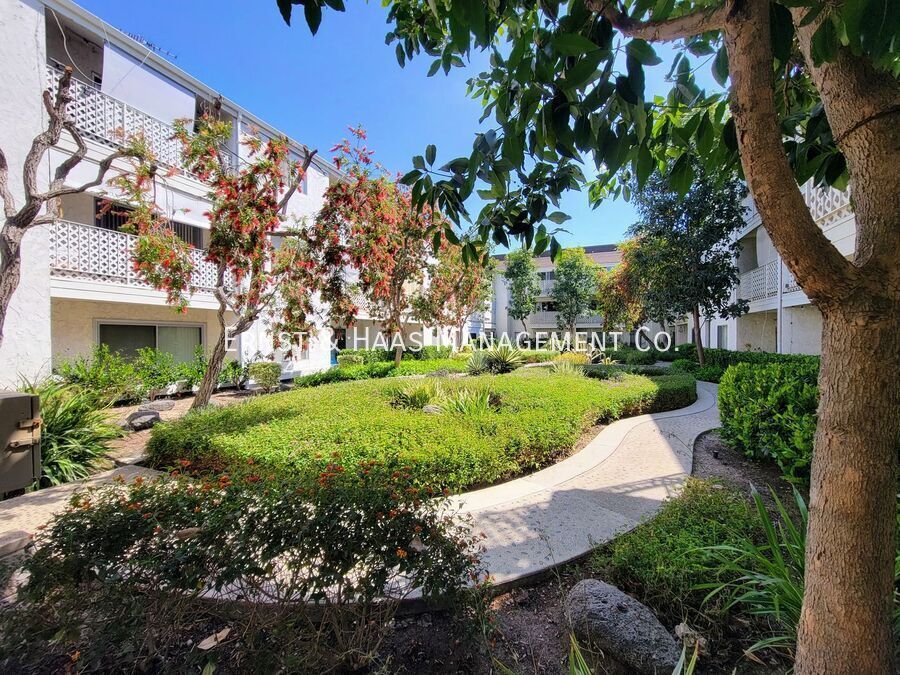 3565 Linden Ave in Long Beach, CA - Building Photo
