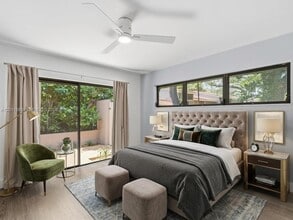 110 Dunwoody Ln in Hollywood, FL - Building Photo - Building Photo