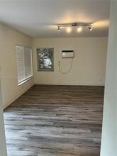 92 Hendricks Isle in Fort Lauderdale, FL - Building Photo - Building Photo