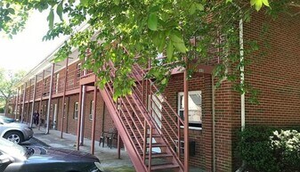 1810 Speedy Ave in Chesapeake, VA - Building Photo