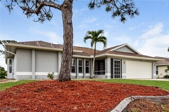 205 Mariner Ln in Rotonda West, FL - Building Photo - Building Photo