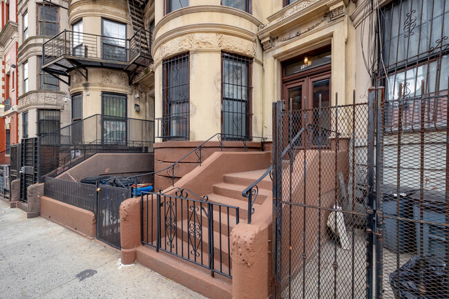 1321 Bedford Ave in Brooklyn, NY - Building Photo - Building Photo