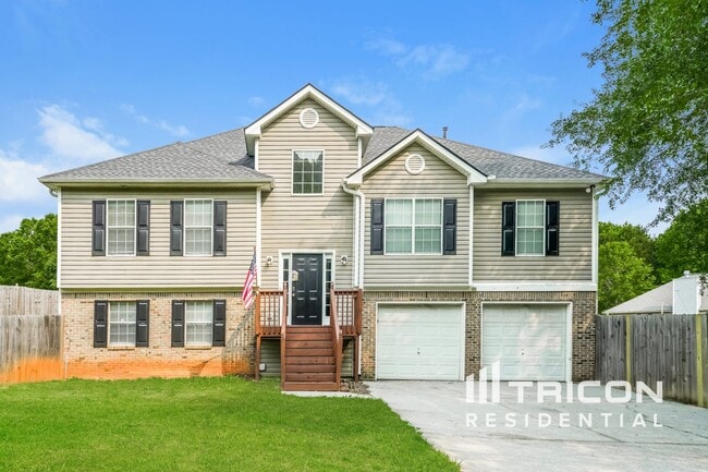 property at 4946 Martin Farms Rd