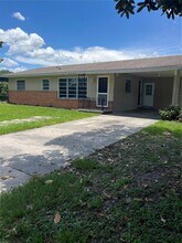 925 Susan Dr in Lakeland, FL - Building Photo - Building Photo