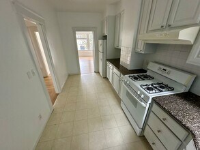 2620-2626-2626 Van Ness Ave in San Francisco, CA - Building Photo - Building Photo