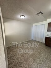 2417 S Sallee St in Visalia, CA - Building Photo - Building Photo