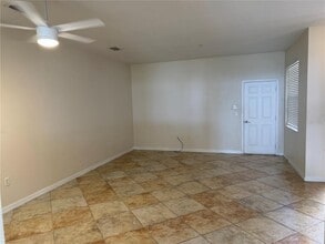 4309 Via Piedra Cir in Sarasota, FL - Building Photo - Building Photo