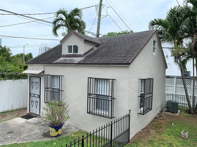 property at 178 NE 46th St