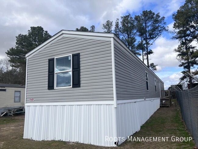 4010 Mance Newton Rd in Midland City, AL - Foto de edificio - Building Photo