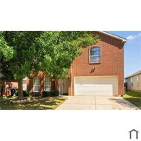 14325 Cedar Post Dr in Haslet, TX - Building Photo