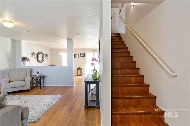 1929 W Honey Dew Dr in Nampa, ID - Building Photo - Building Photo