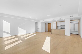 720 Clinton St in Hoboken, NJ - Building Photo - Building Photo