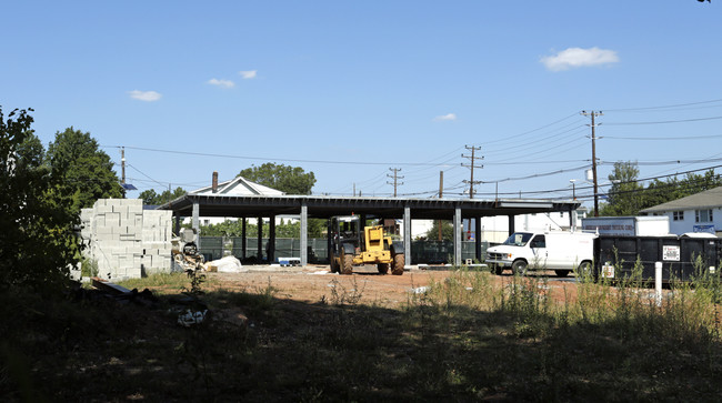 1005 Rahway Ave in Avenel, NJ - Building Photo - Building Photo