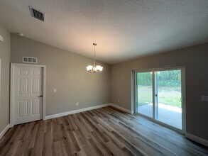 1866 W Hialeah Dr in Citrus Springs, FL - Building Photo - Building Photo
