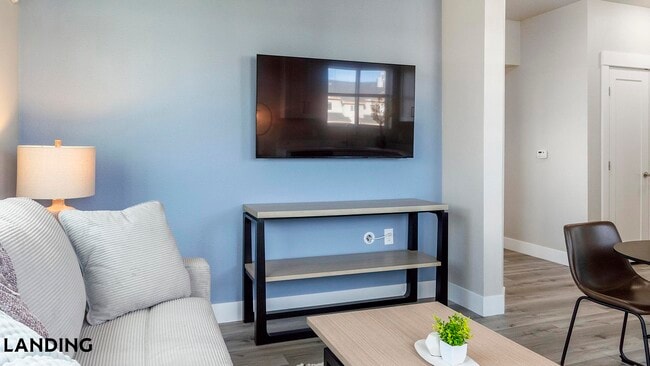 2720 S Federal Blvd in Denver, CO - Building Photo - Building Photo