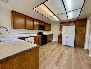 3370 Calle La Veta in San Clemente, CA - Building Photo - Building Photo