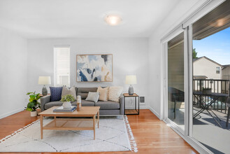 1131 N 93rd St, Unit 3 in Seattle, WA - Building Photo - Building Photo