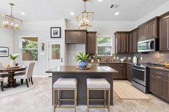 105 Logan Pass Ct in Montgomery, TX - Building Photo - Building Photo