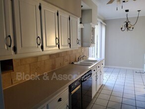 207 Forest View Ct in Winston-Salem, NC - Building Photo - Building Photo