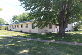 The Village in Harvey, ND - Building Photo - Building Photo