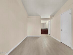 23201 Sherman Way in Los Angeles, CA - Building Photo - Building Photo