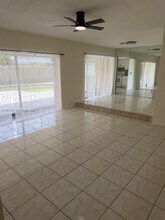 11000 SW 176th St in Miami, FL - Building Photo - Building Photo