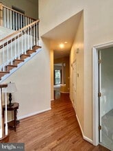 9308 Rustic Breeze Ct in Linton Hall, VA - Building Photo - Building Photo