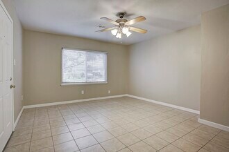 6713 Barney Rd in Houston, TX - Building Photo - Building Photo