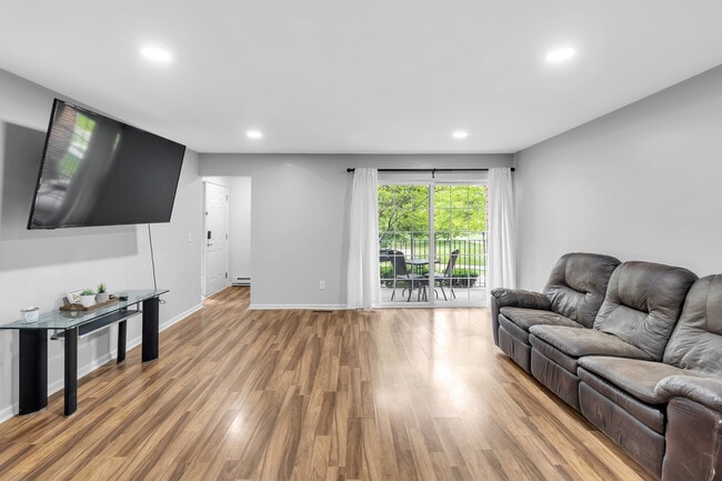 property at 2934 Signature Blvd