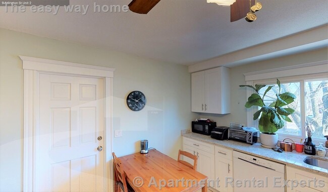 9 Arlington St in Somerville, MA - Building Photo - Building Photo