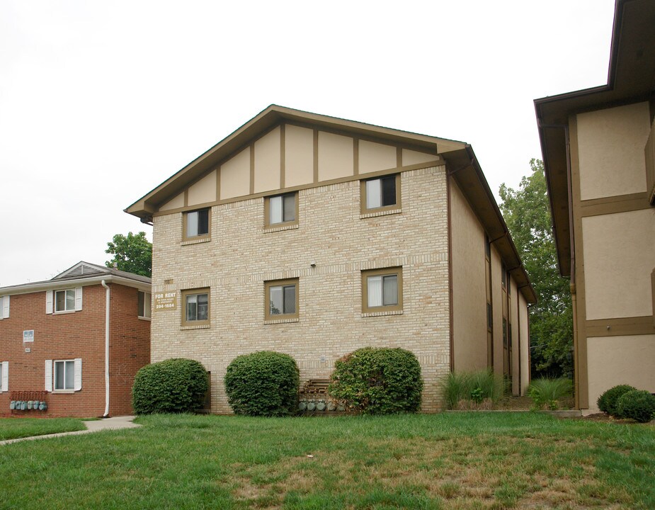 164 E Norwich Ave in Columbus, OH - Foto de edificio