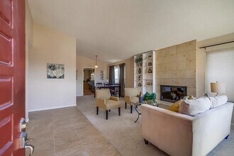 1503 Maria Ave in Spring Valley, CA - Foto de edificio - Building Photo