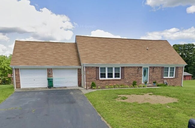 23287 Pioneer Dr in Bristol, VA - Building Photo - Building Photo