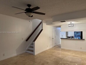 192 SW 96th Ave in Plantation, FL - Building Photo - Building Photo