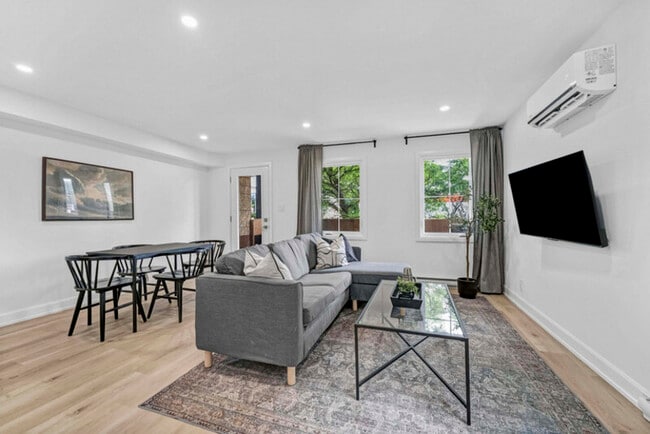 property at 885 Somerset St W