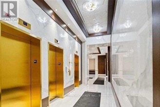 591 Sheppard Ave E in Toronto, ON - Building Photo - Building Photo